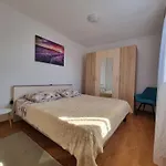 Mimi - Airport Apartman *