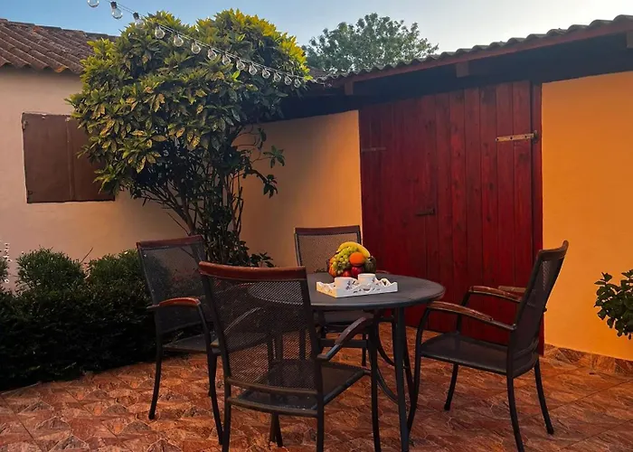 아파트 Mimi - Airport 풀라